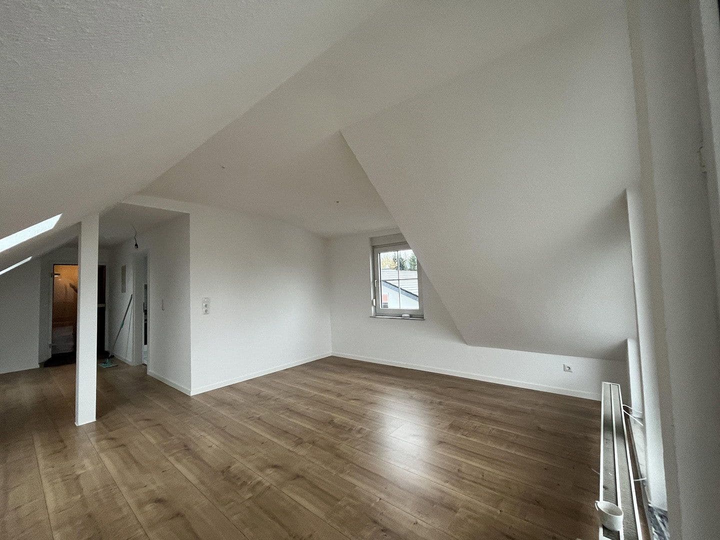 Prenájom bytu 4-izbový 91 m², Westerwaldstraße 5, Limburg an der Lahn, Hesensko Prenájom bytu 4-izbový 91 m², Westerwaldstraße 5, Limburg an der Lahn, Hesensko
