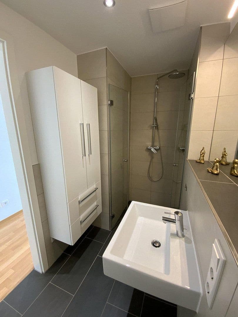 Prenájom bytu 2-izbový 65 m², Fürther Strasse 59, Zirndorf, Bavorsko Prenájom bytu 2-izbový 65 m², Fürther Strasse 59, Zirndorf, Bavorsko