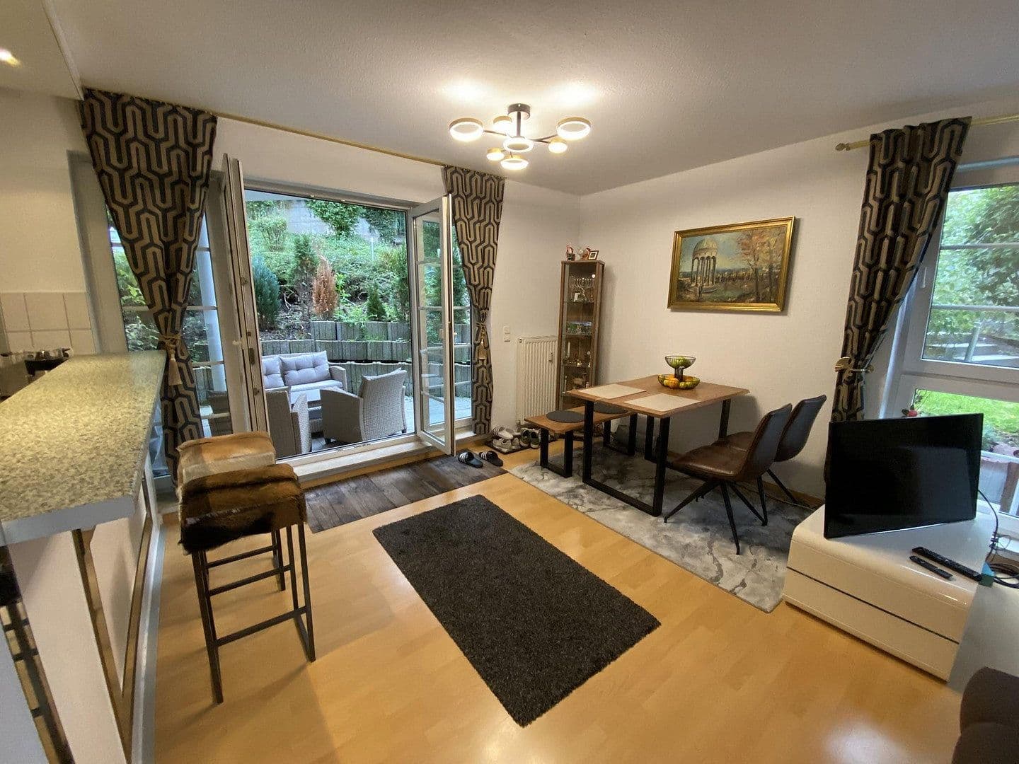 Prenájom bytu 2-izbový 58 m², Prangestraße 8, Wiesbaden, Hesensko Prenájom bytu 2-izbový 58 m², Prangestraße 8, Wiesbaden, Hesensko