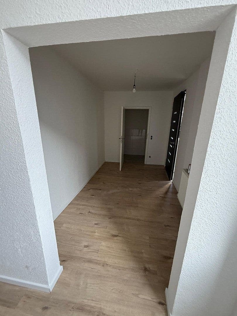 Predaj domu 1.780 m², pozemek 1.162 m², Konstantinplatz.5, Nordrhein-Westfalen - Mönchengladbach, Severné Porýnie - Westfálsko Predaj domu 1.780 m², pozemek 1.162 m², Konstantinplatz.5, Nordrhein-Westfalen - Mönchengladbach, Severné Porýnie - Westfálsko