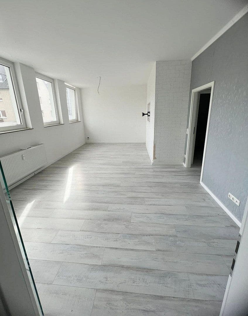 Predaj domu 1.780 m², pozemek 1.162 m², Konstantinplatz.5, Nordrhein-Westfalen - Mönchengladbach, Severné Porýnie - Westfálsko Predaj domu 1.780 m², pozemek 1.162 m², Konstantinplatz.5, Nordrhein-Westfalen - Mönchengladbach, Severné Porýnie - Westfálsko