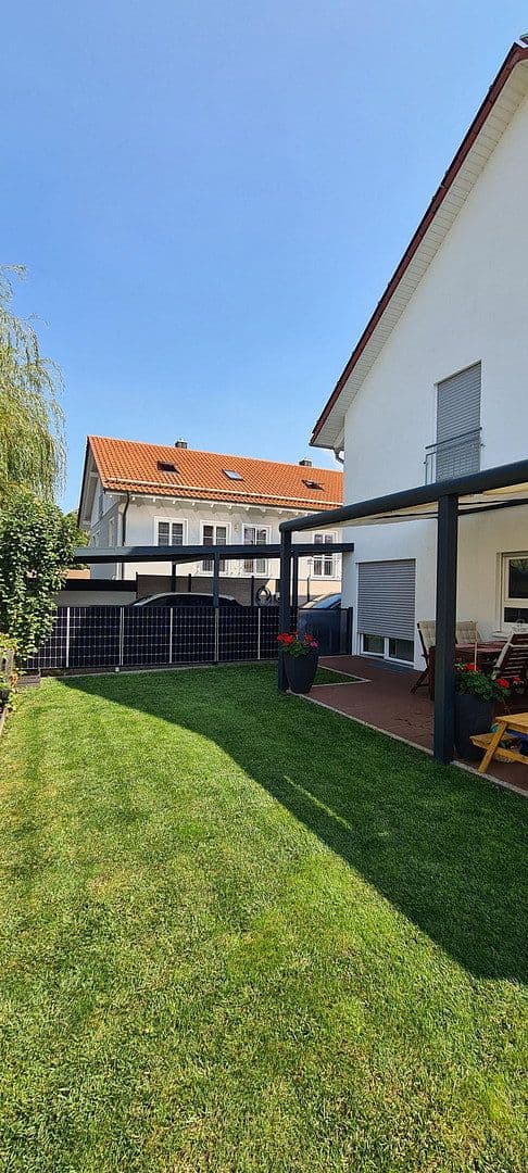 Predaj domu 127 m², pozemek 235 m², Adalbert-Stifter-Weg 2a, Markt Schwaben, Bavorsko Predaj domu 127 m², pozemek 235 m², Adalbert-Stifter-Weg 2a, Markt Schwaben, Bavorsko