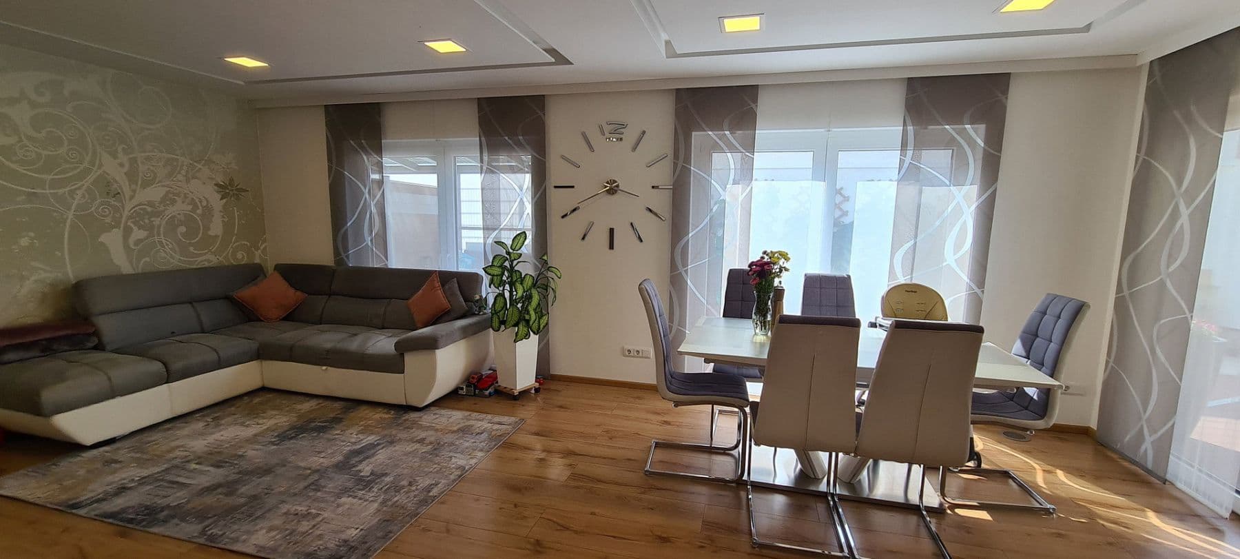 Predaj domu 127 m², pozemek 235 m², Adalbert-Stifter-Weg 2a, Markt Schwaben, Bavorsko Predaj domu 127 m², pozemek 235 m², Adalbert-Stifter-Weg 2a, Markt Schwaben, Bavorsko