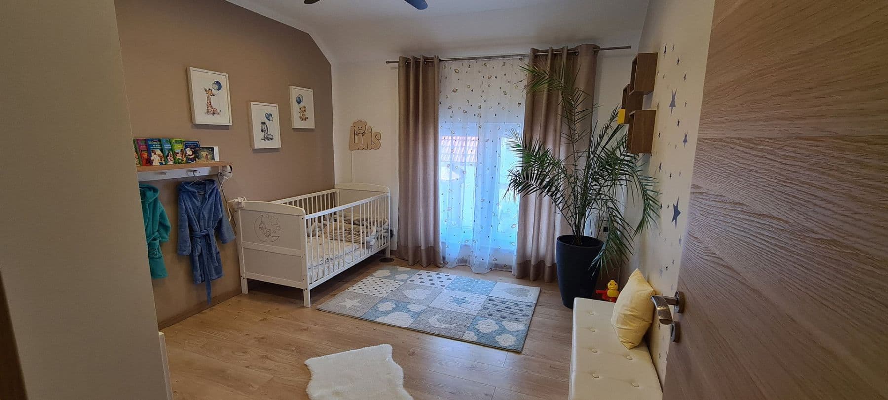 Predaj domu 127 m², pozemek 235 m², Adalbert-Stifter-Weg 2a, Markt Schwaben, Bavorsko Predaj domu 127 m², pozemek 235 m², Adalbert-Stifter-Weg 2a, Markt Schwaben, Bavorsko