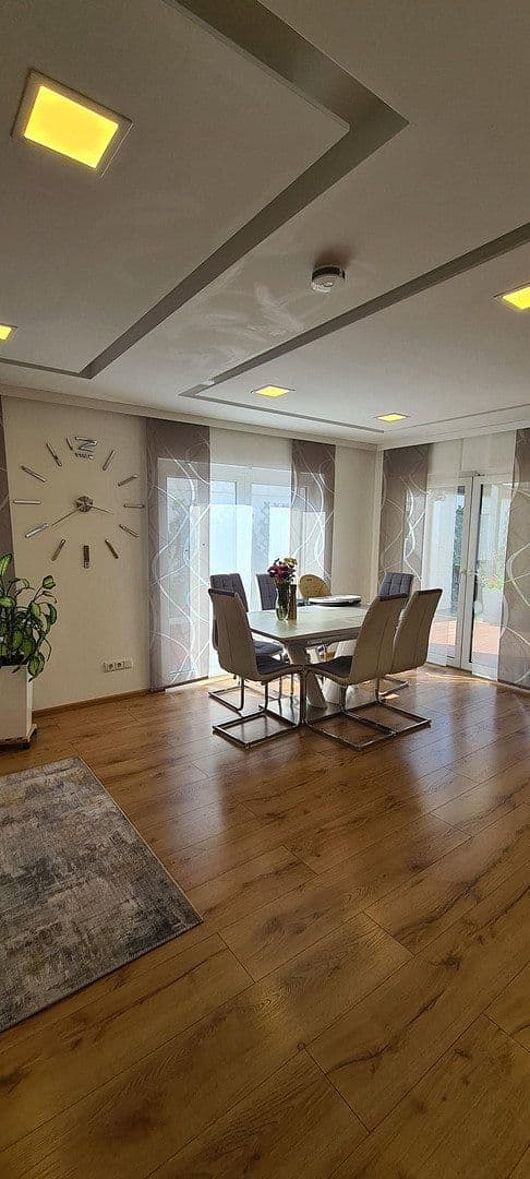 Predaj domu 127 m², pozemek 235 m², Adalbert-Stifter-Weg 2a, Markt Schwaben, Bavorsko Predaj domu 127 m², pozemek 235 m², Adalbert-Stifter-Weg 2a, Markt Schwaben, Bavorsko