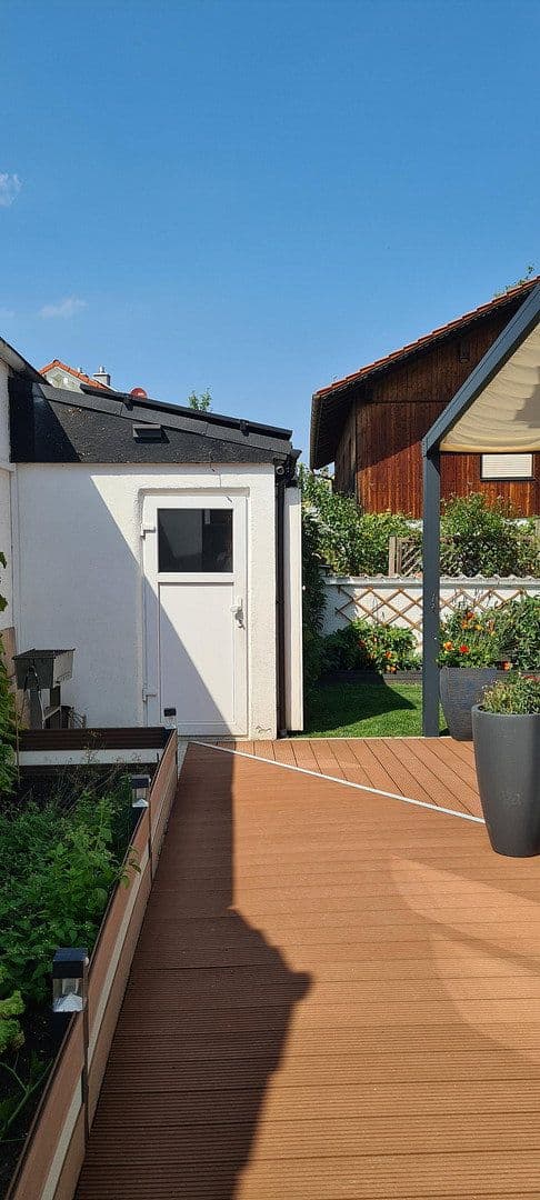 Predaj domu 127 m², pozemek 235 m², Adalbert-Stifter-Weg 2a, Markt Schwaben, Bavorsko Predaj domu 127 m², pozemek 235 m², Adalbert-Stifter-Weg 2a, Markt Schwaben, Bavorsko