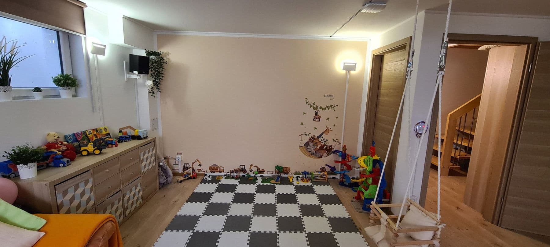 Predaj domu 127 m², pozemek 235 m², Adalbert-Stifter-Weg 2a, Markt Schwaben, Bavorsko Predaj domu 127 m², pozemek 235 m², Adalbert-Stifter-Weg 2a, Markt Schwaben, Bavorsko