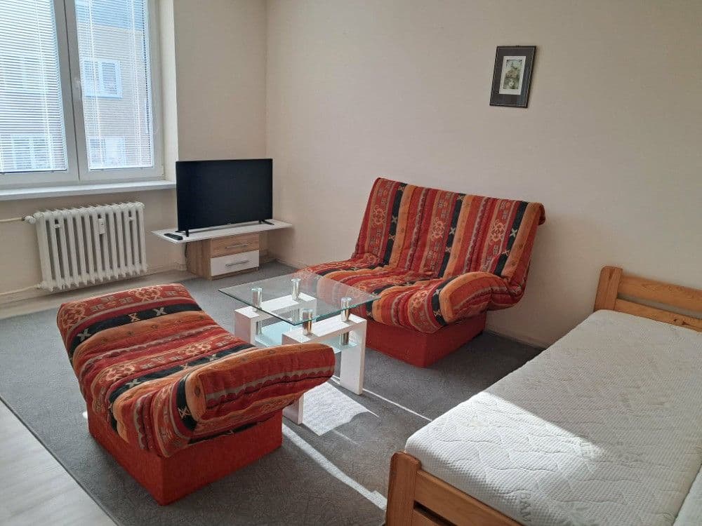 Prenájom bytu 1-izbový 33 m², Grégrova, Olomouc, Olomoucký kraj Prenájom bytu 1-izbový 33 m², Grégrova, Olomouc, Olomoucký kraj