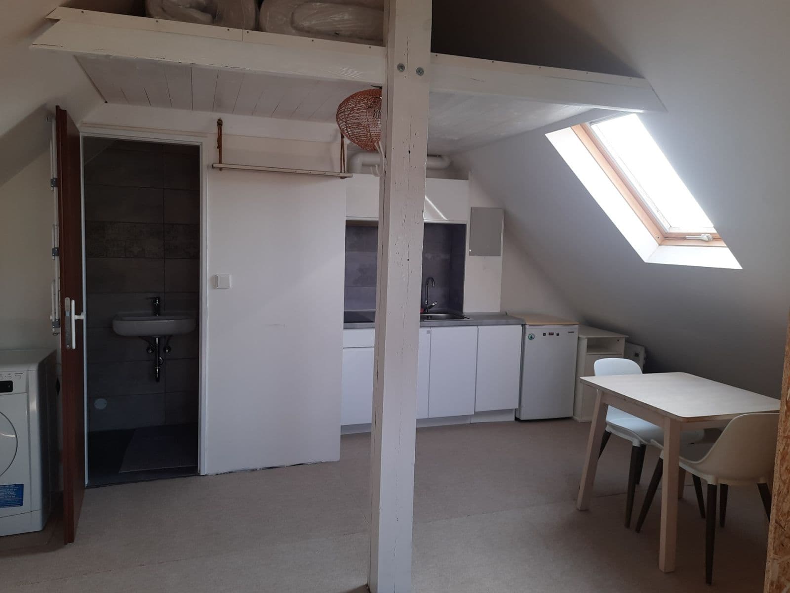 Prenájom bytu 1-izbový 24 m², Přemyšlenská, Praha, Praha Prenájom bytu 1-izbový 24 m², Přemyšlenská, Praha, Praha