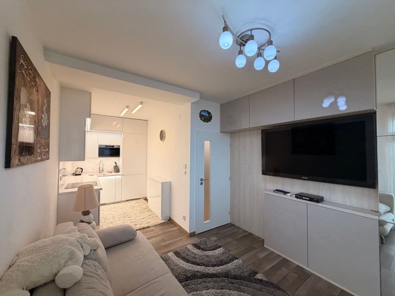 Prenájom bytu 2-izbový 45 m², Kounicova, Brno, Jihomoravský kraj Prenájom bytu 2-izbový 45 m², Kounicova, Brno, Jihomoravský kraj