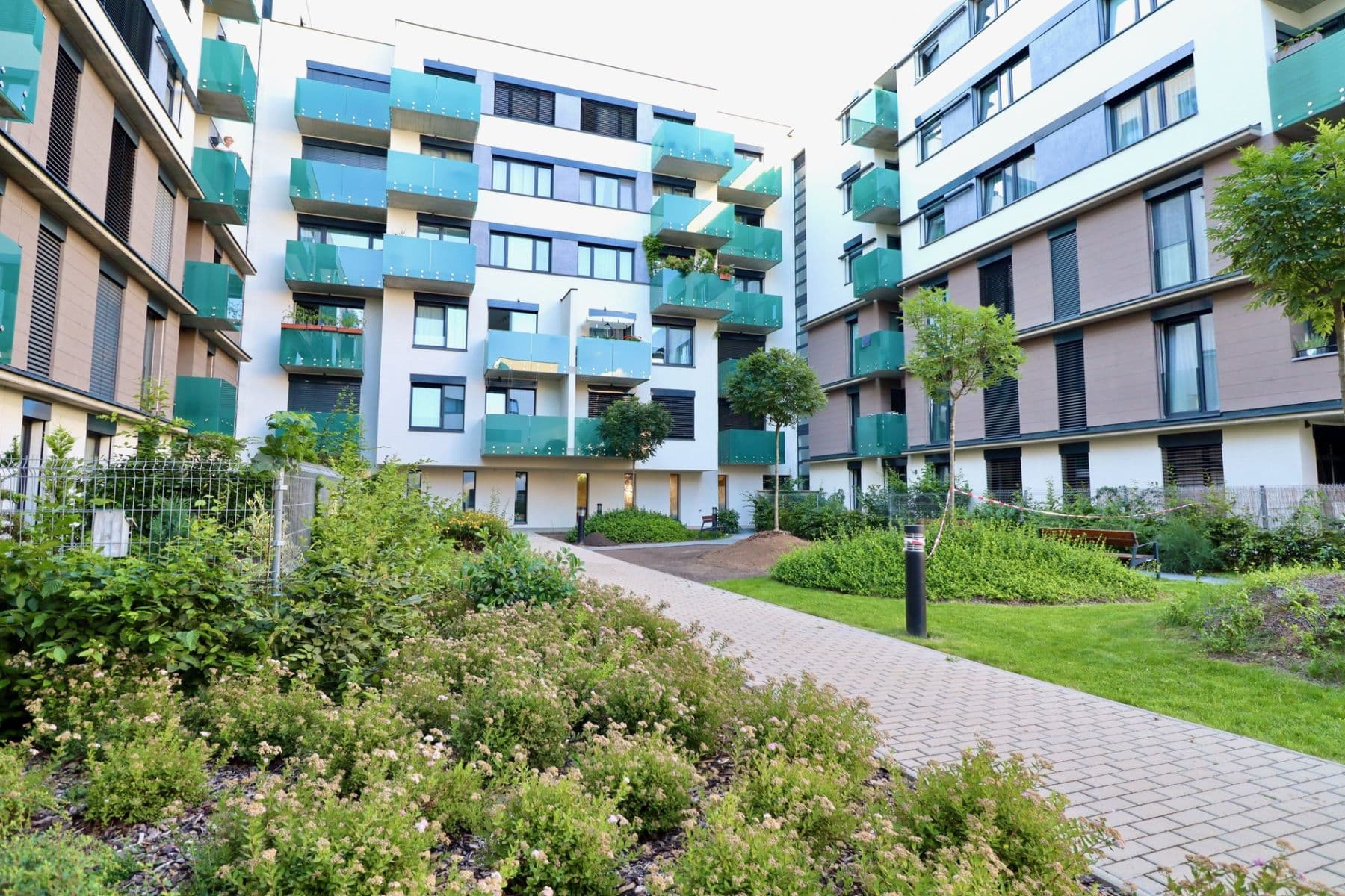 Prenájom bytu 3-izbový 74 m², Petržílkova, Praha, Praha Prenájom bytu 3-izbový 74 m², Petržílkova, Praha, Praha