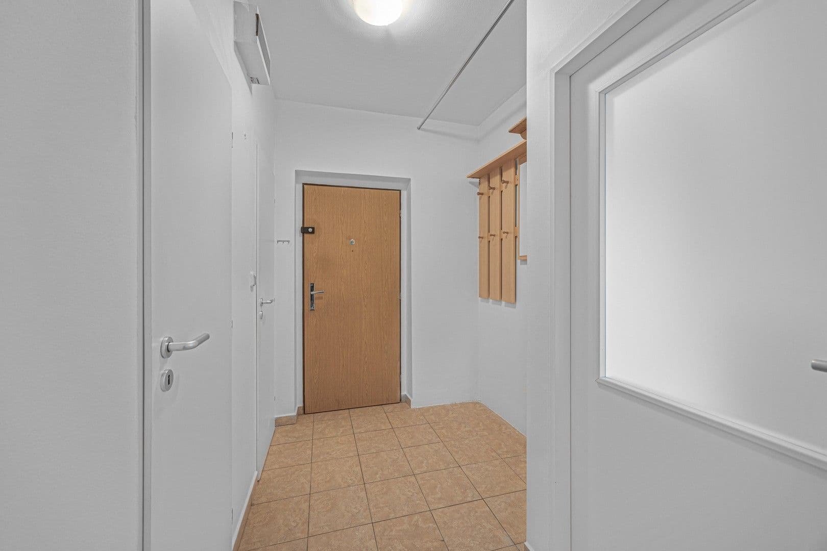 Prenájom bytu 2-izbový 42 m², Jarní, Hostivice, Středočeský kraj Prenájom bytu 2-izbový 42 m², Jarní, Hostivice, Středočeský kraj