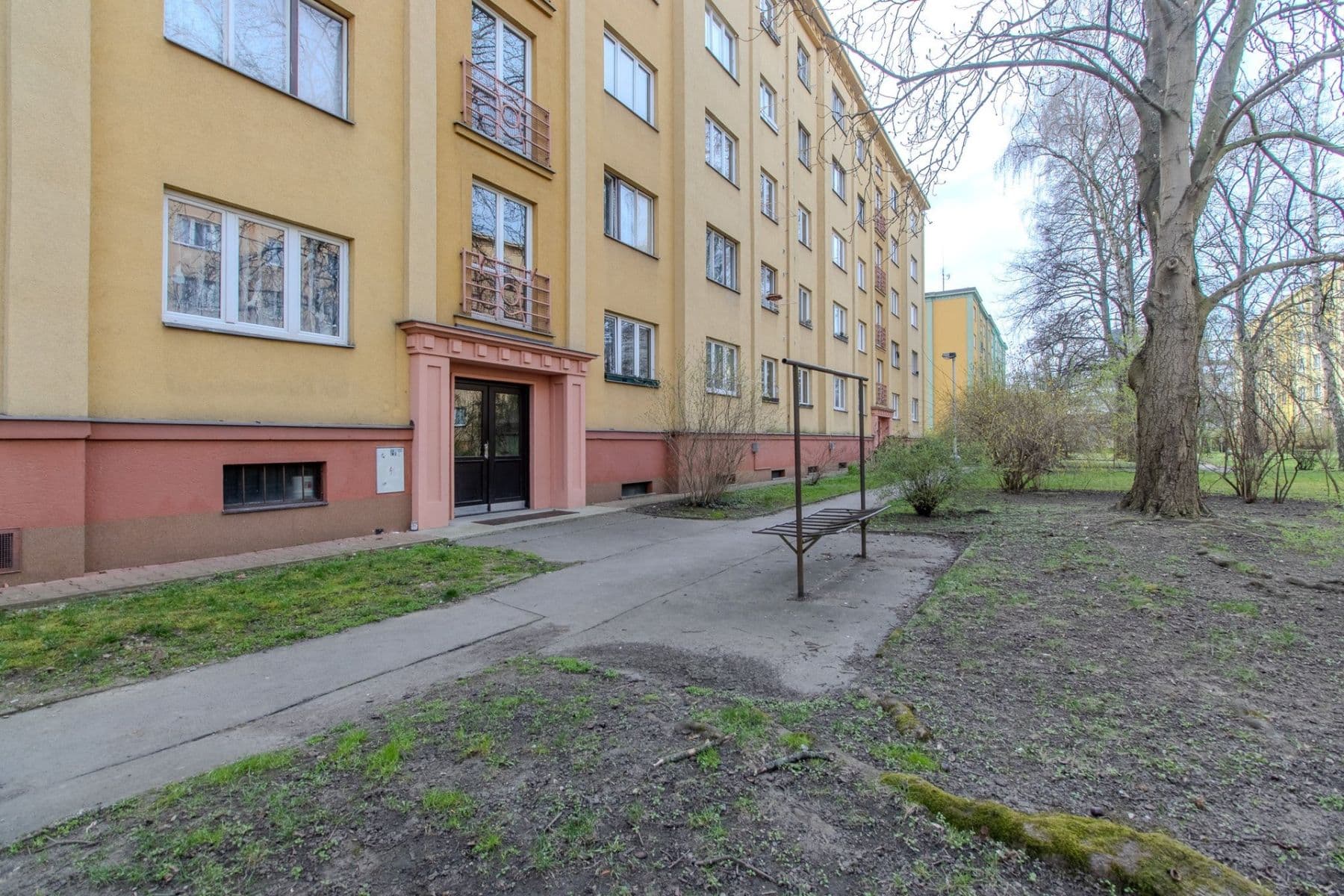 Prenájom bytu 2-izbový 68 m², Herálecká IV, Praha, Praha Prenájom bytu 2-izbový 68 m², Herálecká IV, Praha, Praha