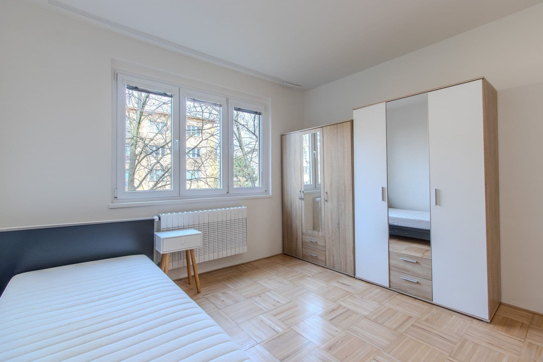 Prenájom bytu 2-izbový 68 m², Herálecká IV, Praha, Praha Prenájom bytu 2-izbový 68 m², Herálecká IV, Praha, Praha