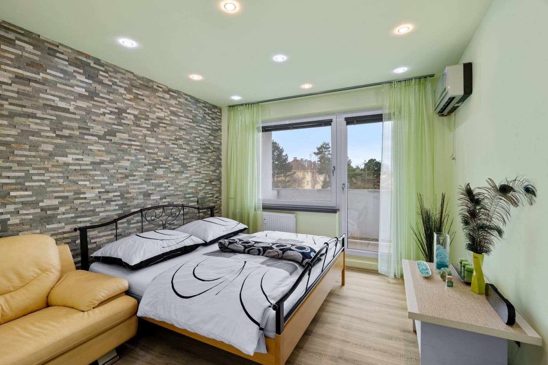 Predaj bytu 4-izbový 78 m², Cyrila Boudy, Slaný, Středočeský kraj Predaj bytu 4-izbový 78 m², Cyrila Boudy, Slaný, Středočeský kraj