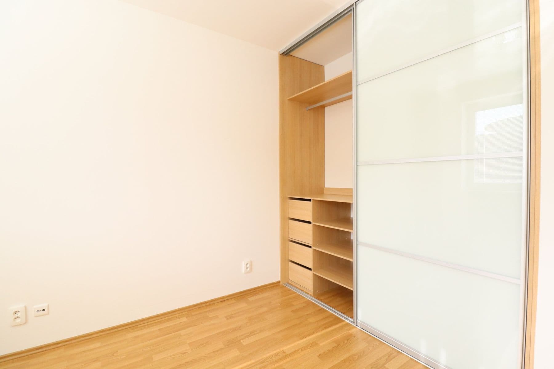 Prenájom bytu 2-izbový 67 m², Přeučilova, Praha, Praha Prenájom bytu 2-izbový 67 m², Přeučilova, Praha, Praha