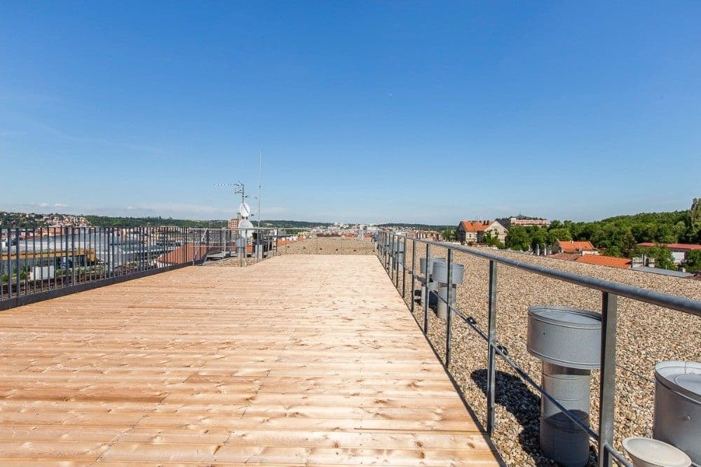 Prenájom bytu 1-izbový 40 m², Skloněná, Praha, Praha Prenájom bytu 1-izbový 40 m², Skloněná, Praha, Praha