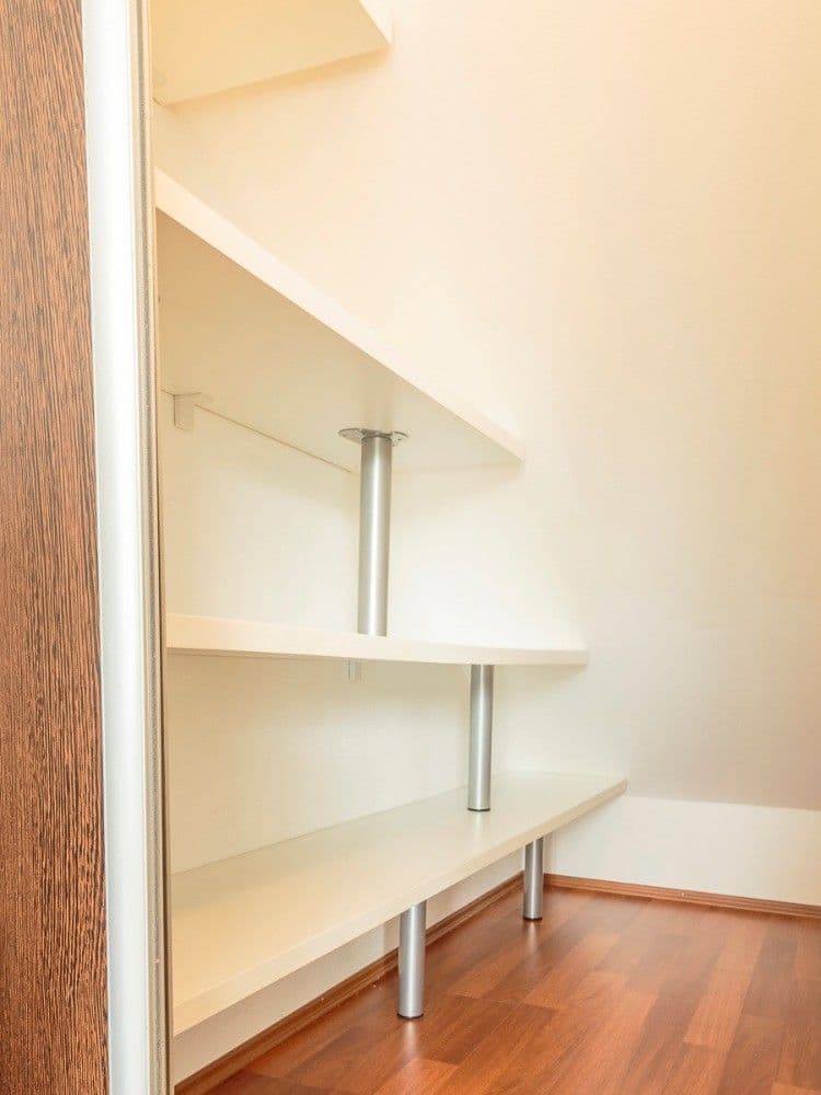 Prenájom bytu 1-izbový 40 m², Skloněná, Praha, Praha Prenájom bytu 1-izbový 40 m², Skloněná, Praha, Praha