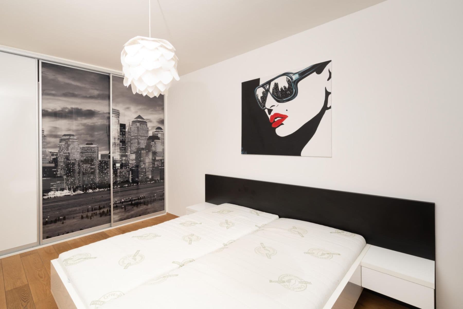 Prenájom bytu 2-izbový 60 m², Šafaříkovy sady, Plzeň, Plzeňský kraj Prenájom bytu 2-izbový 60 m², Šafaříkovy sady, Plzeň, Plzeňský kraj