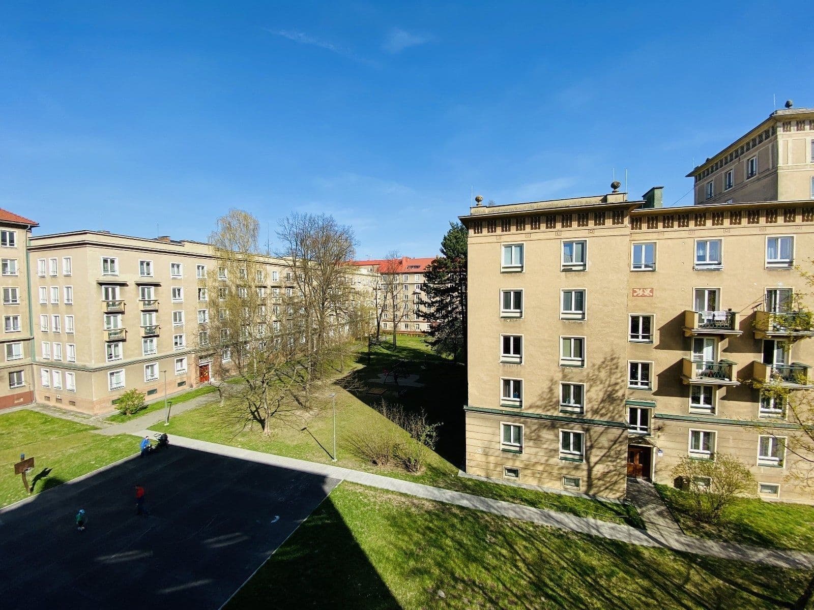 Prenájom bytu 2-izbový 53 m², Čs. exilu, Ostrava, Moravskoslezský kraj Prenájom bytu 2-izbový 53 m², Čs. exilu, Ostrava, Moravskoslezský kraj