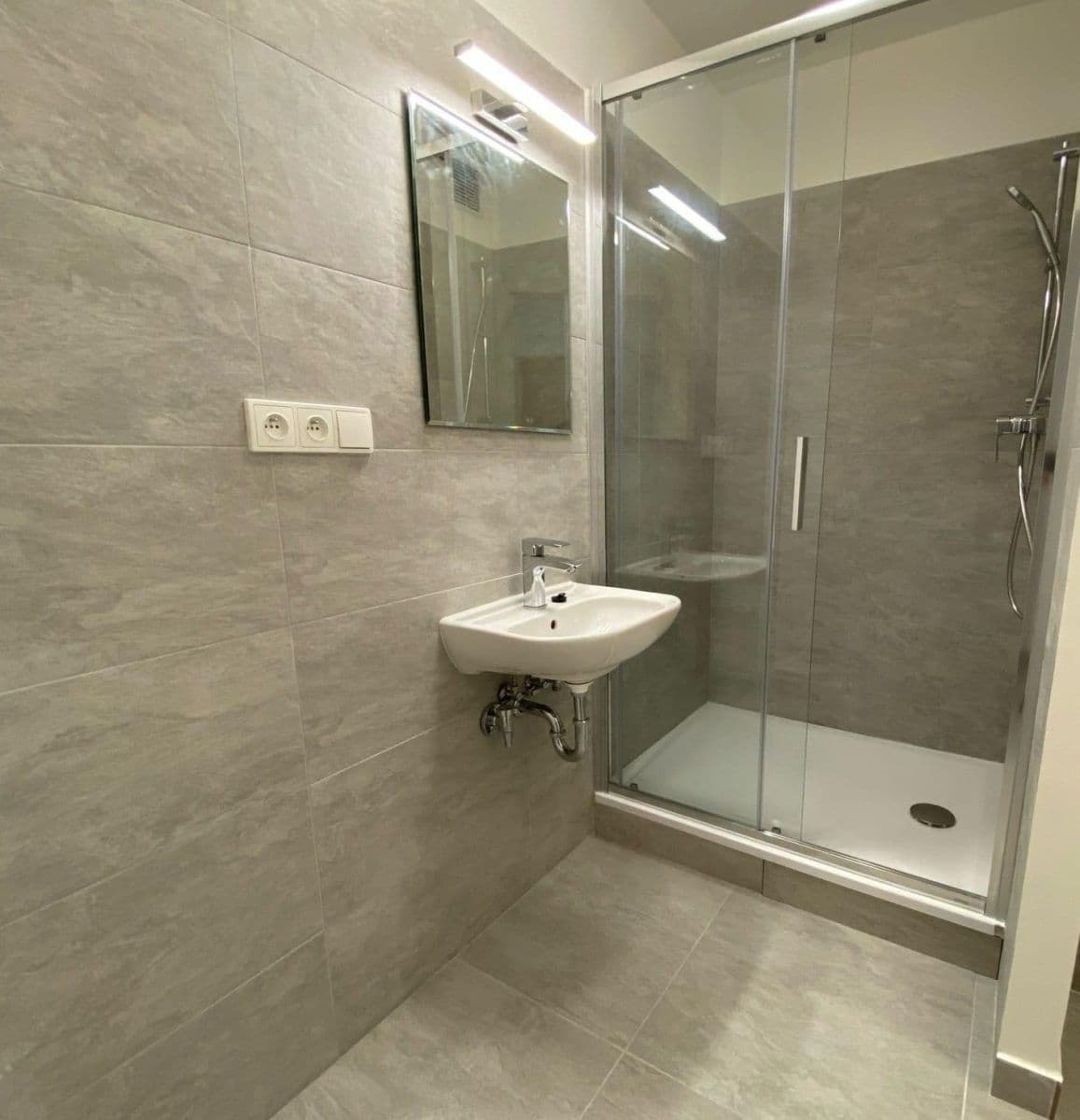 Prenájom bytu 2-izbový 48 m², Porubská, Ostrava, Moravskoslezský kraj Prenájom bytu 2-izbový 48 m², Porubská, Ostrava, Moravskoslezský kraj