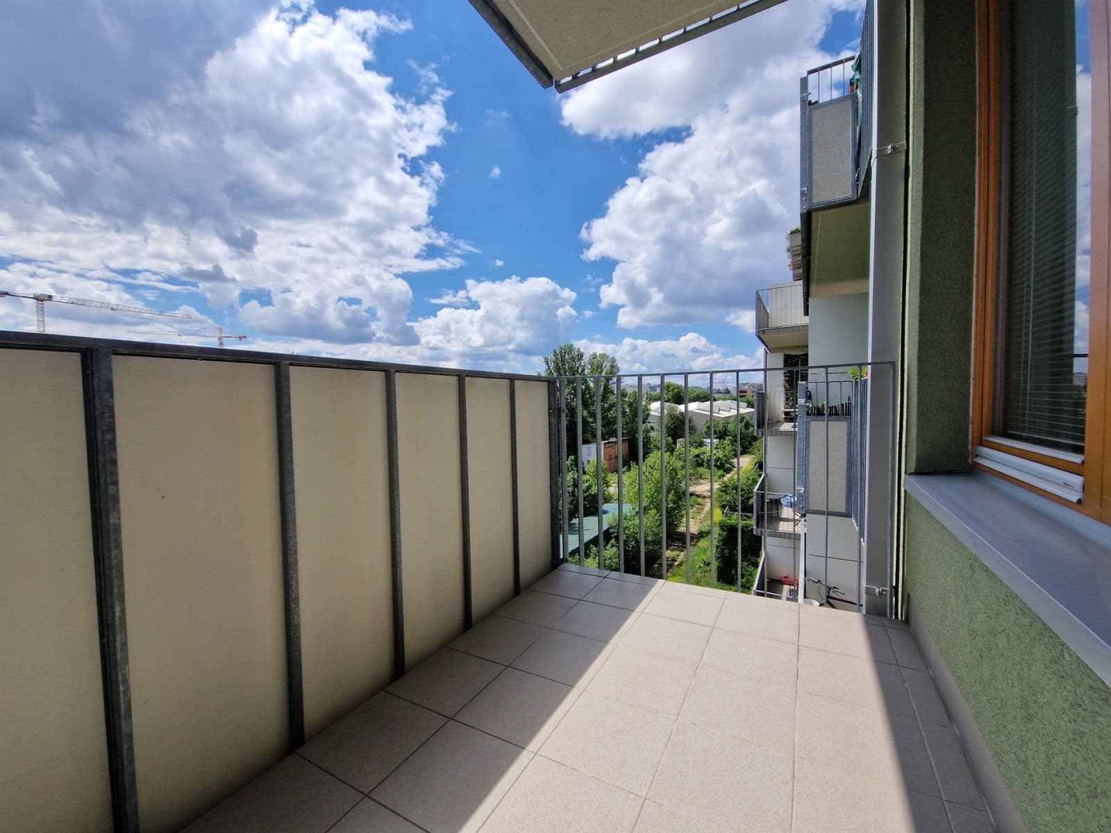 Prenájom bytu 1-izbový 34 m², Modrého, Praha, Praha Prenájom bytu 1-izbový 34 m², Modrého, Praha, Praha