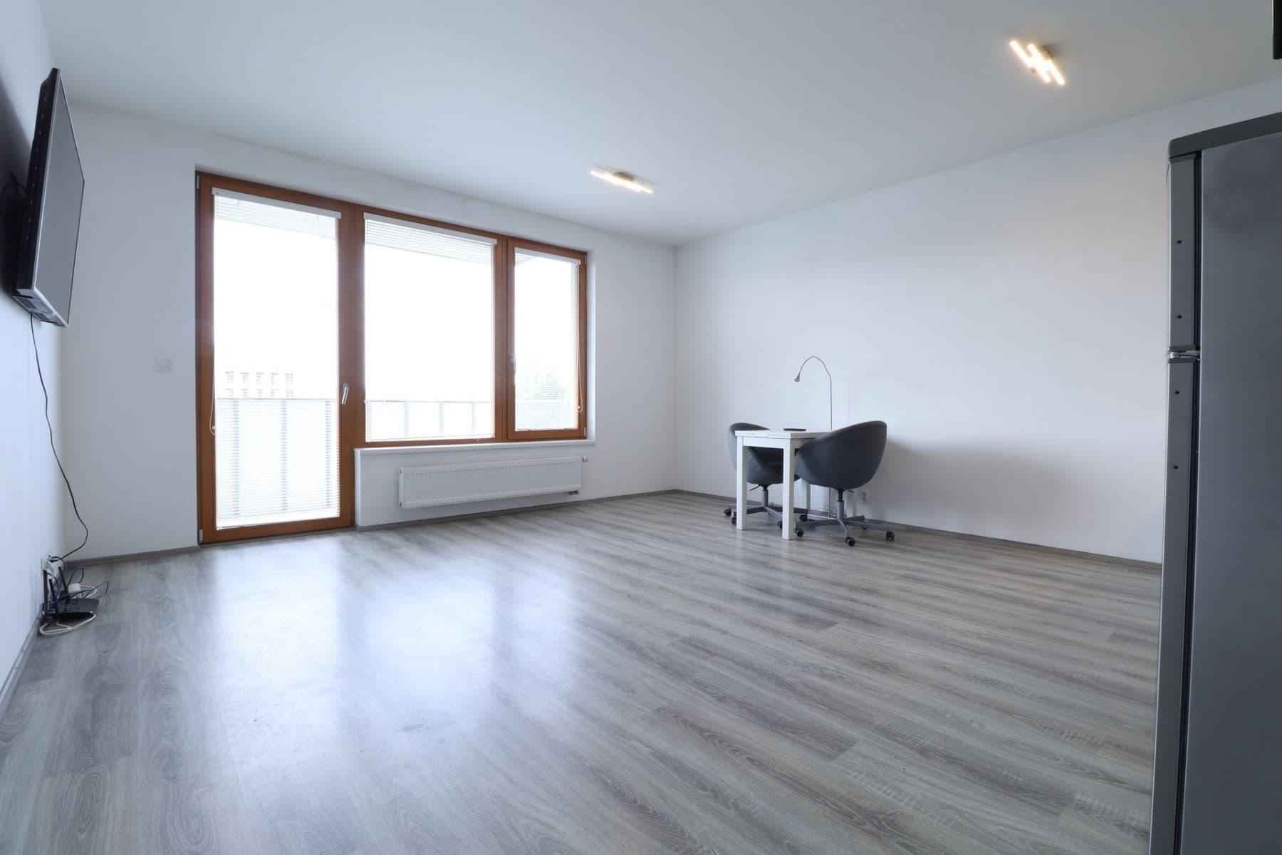 Prenájom bytu 1-izbový 34 m², Modrého, Praha, Praha Prenájom bytu 1-izbový 34 m², Modrého, Praha, Praha