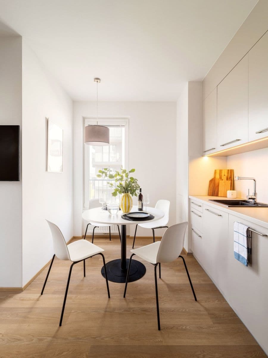 Prenájom bytu 3-izbový 62 m², Františka Kováříka, Plzeň, Plzeňský kraj Prenájom bytu 3-izbový 62 m², Františka Kováříka, Plzeň, Plzeňský kraj