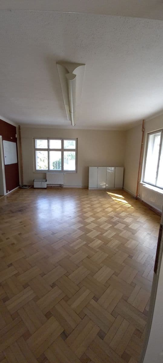 Prenájom kancelárie 125 m², Jilmová, Praha, Praha Prenájom kancelárie 125 m², Jilmová, Praha, Praha
