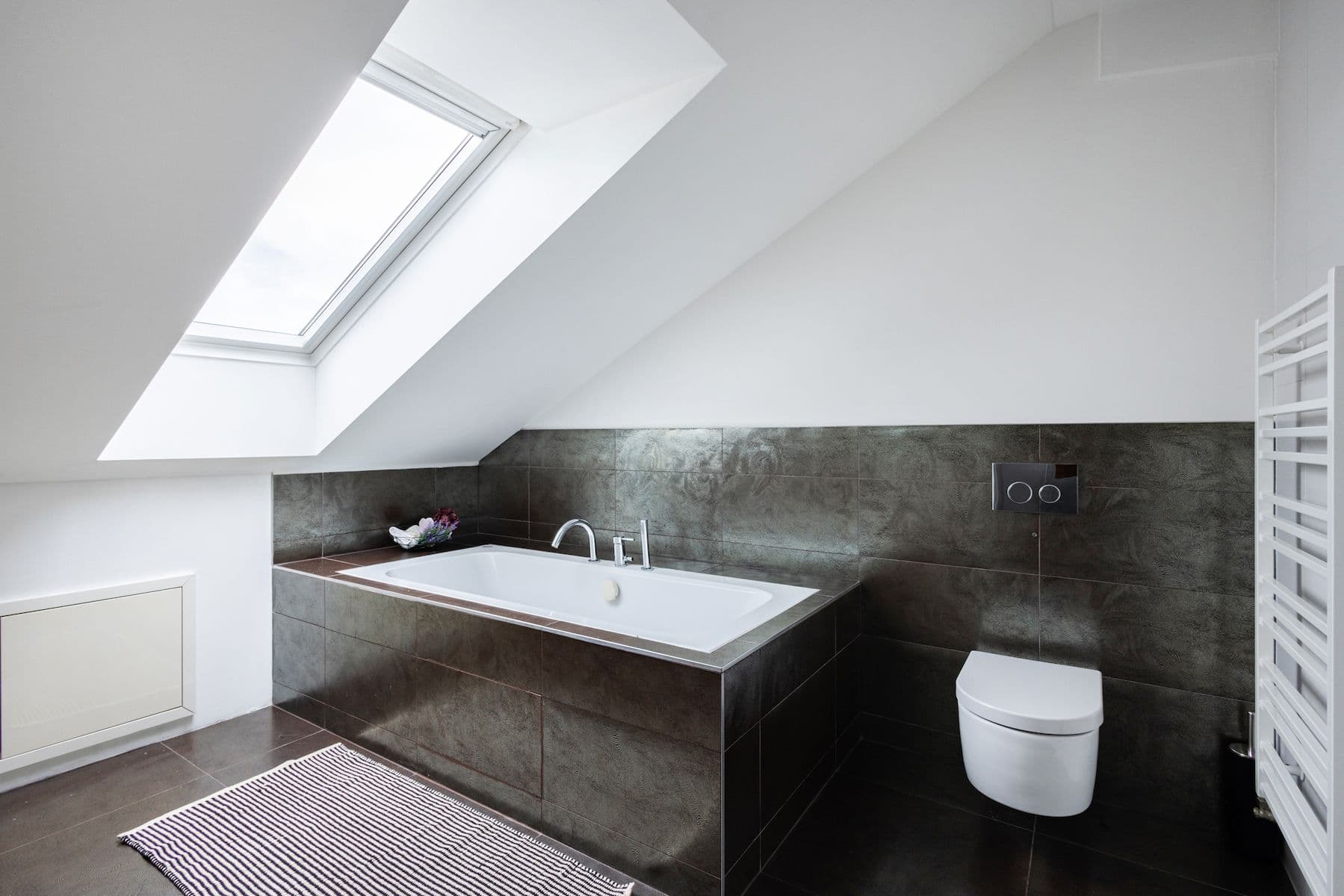Predaj bytu 3-izbový 143 m², Na Vlčovce, Praha, Praha Predaj bytu 3-izbový 143 m², Na Vlčovce, Praha, Praha