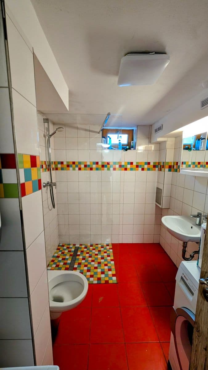 Prenájom bytu 2-izbový 50 m², Květová, Praha, Praha Prenájom bytu 2-izbový 50 m², Květová, Praha, Praha