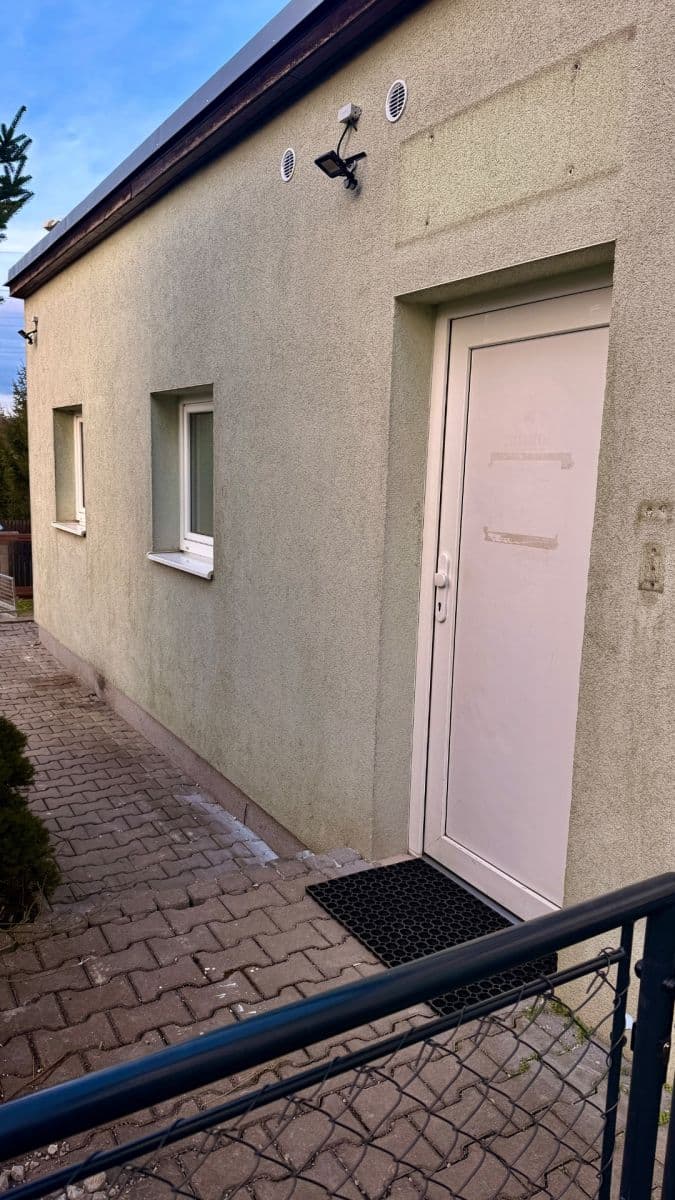 Prenájom bytu 1-izbový 28 m², Pokorného, Praha, Praha Prenájom bytu 1-izbový 28 m², Pokorného, Praha, Praha