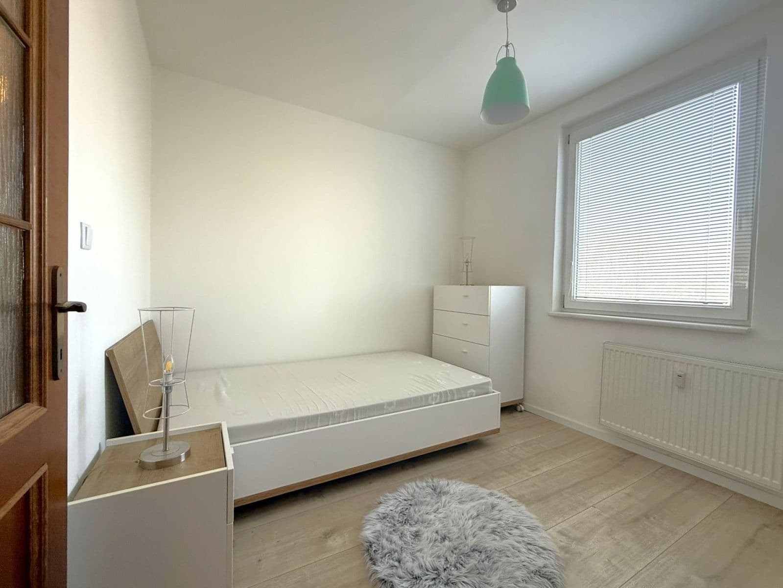 Prenájom bytu 3-izbový 68 m², Studená, Ružinov, Bratislavský kraj Prenájom bytu 3-izbový 68 m², Studená, Ružinov, Bratislavský kraj