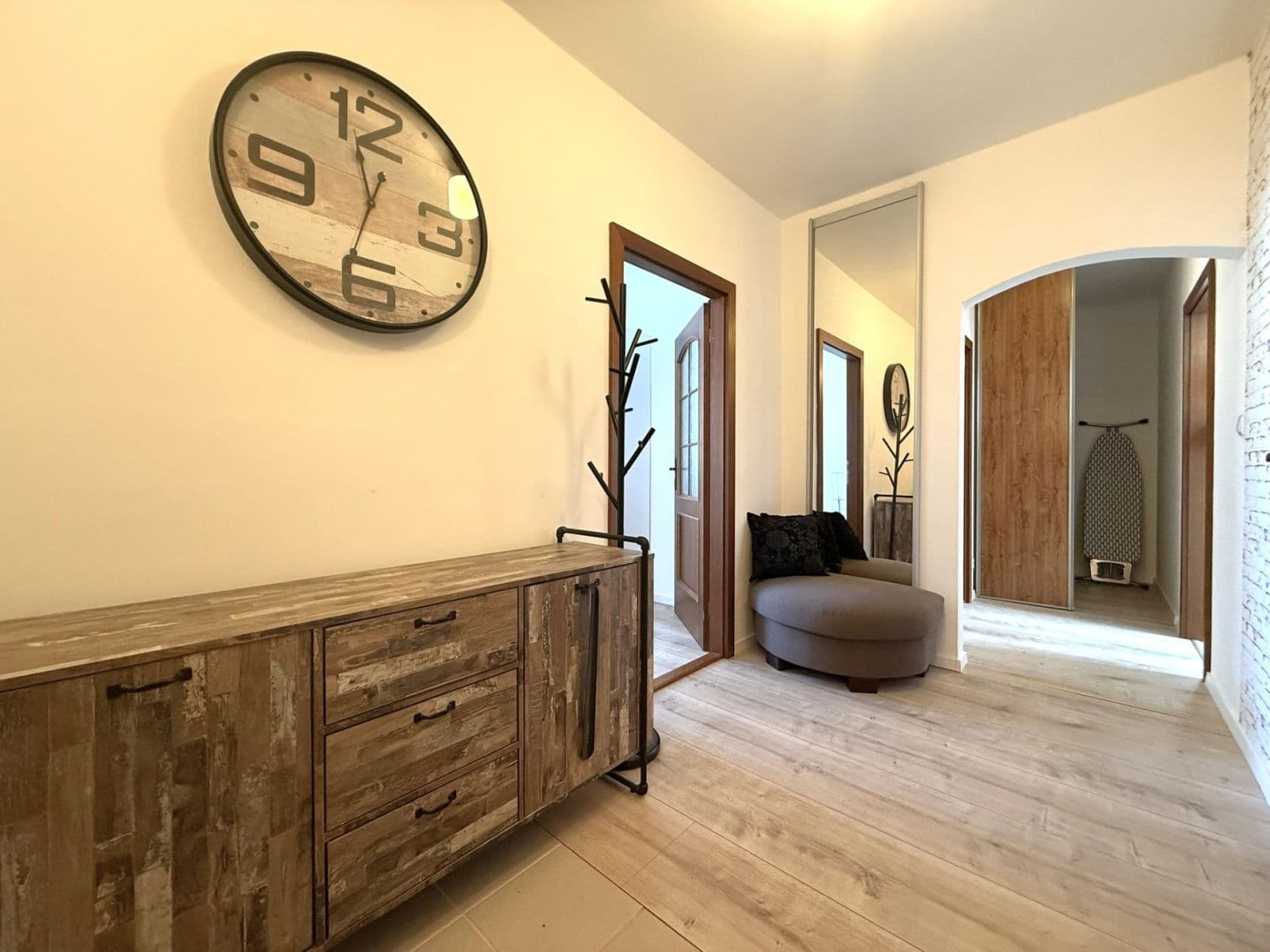 Prenájom bytu 3-izbový 68 m², Studená, Ružinov, Bratislavský kraj Prenájom bytu 3-izbový 68 m², Studená, Ružinov, Bratislavský kraj