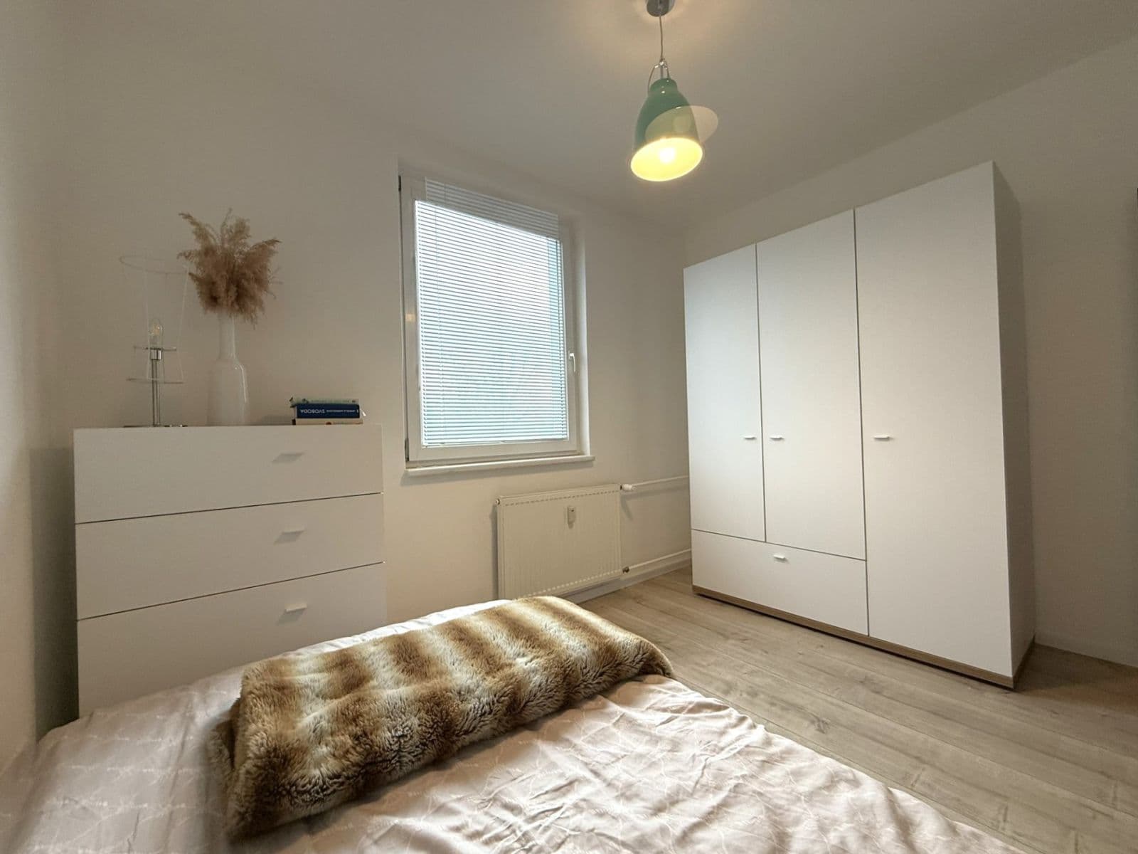 Prenájom bytu 3-izbový 68 m², Studená, Ružinov, Bratislavský kraj Prenájom bytu 3-izbový 68 m², Studená, Ružinov, Bratislavský kraj