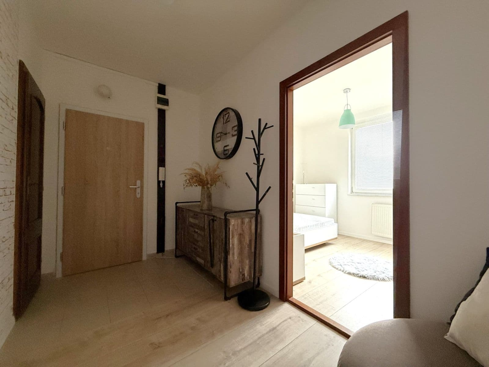 Prenájom bytu 3-izbový 68 m², Studená, Ružinov, Bratislavský kraj Prenájom bytu 3-izbový 68 m², Studená, Ružinov, Bratislavský kraj