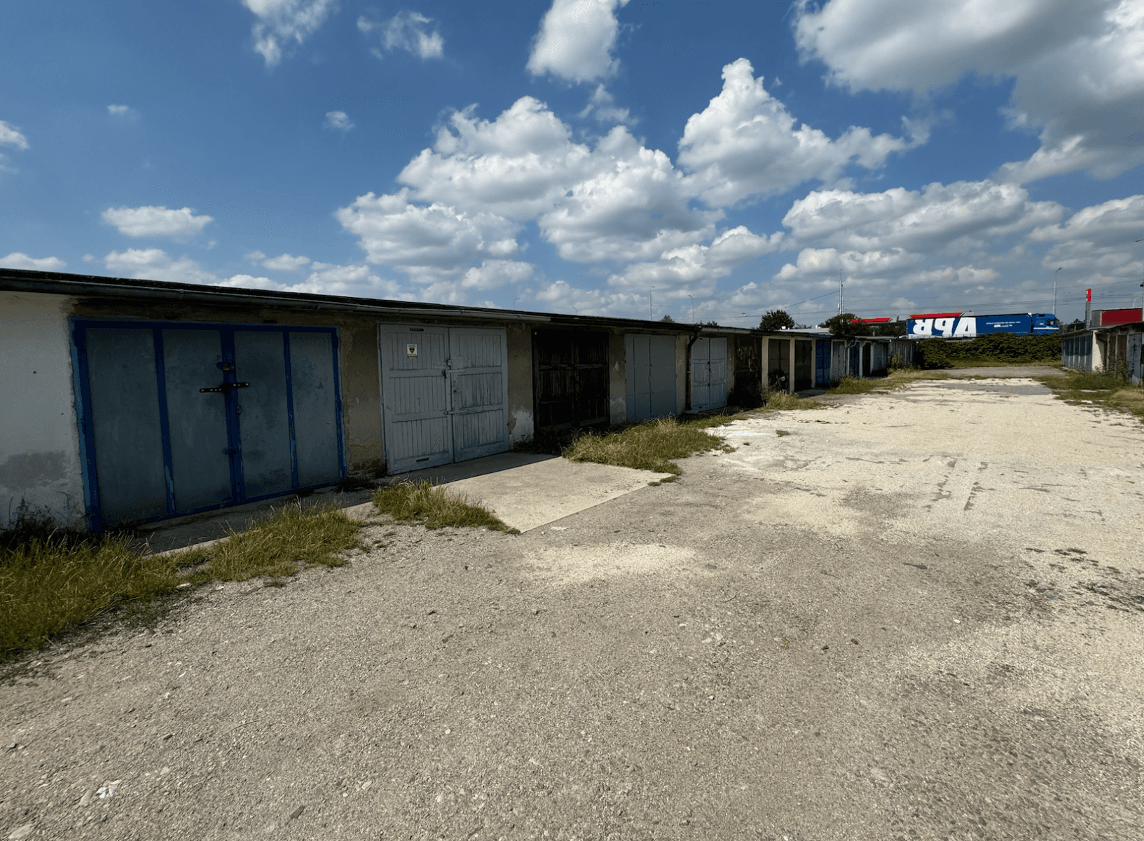 Prenájom garáže 16 m², České Budějovice, Jihočeský kraj Prenájom garáže 16 m², České Budějovice, Jihočeský kraj