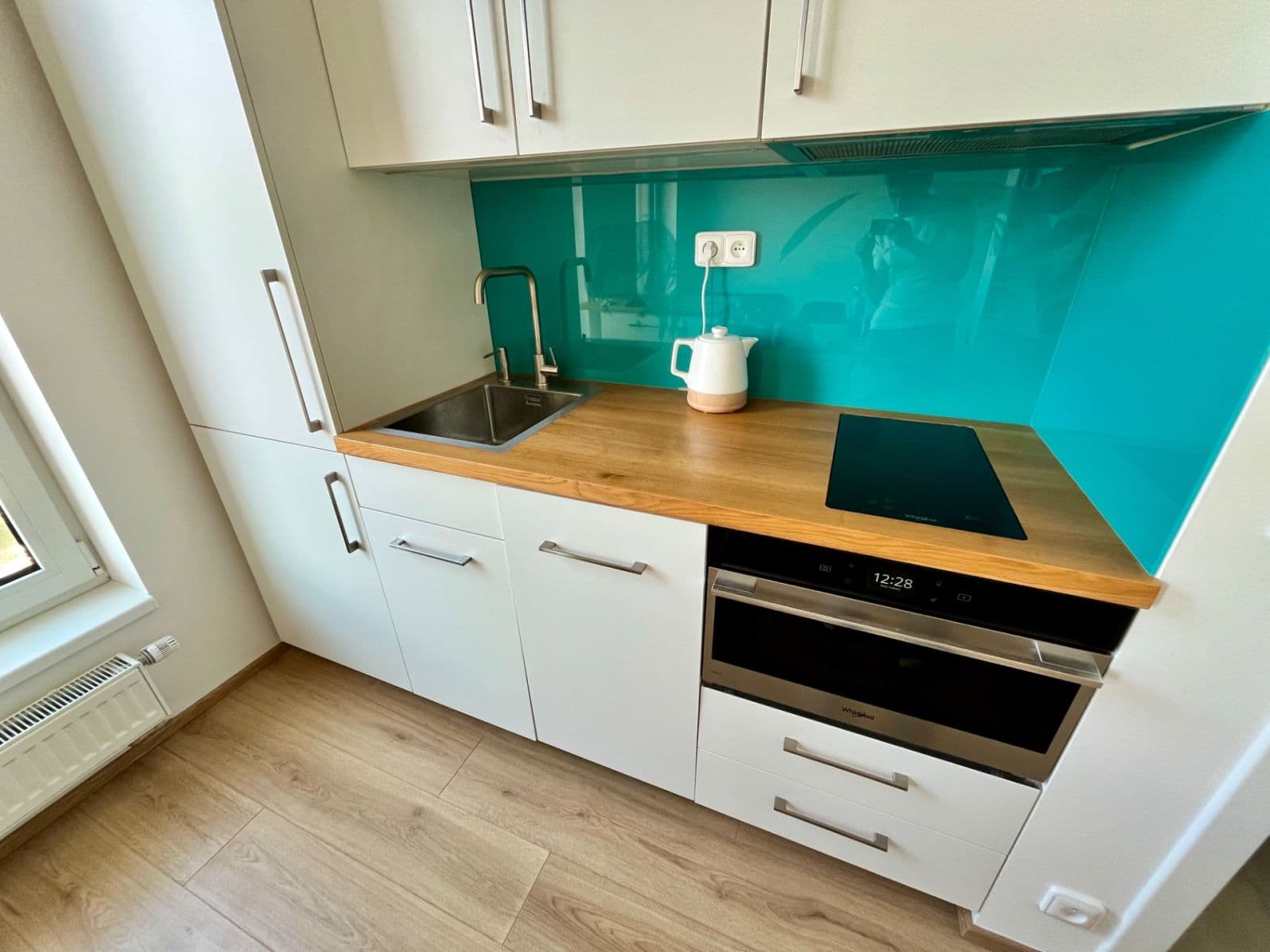 Prenájom bytu 2-izbový 37 m², Třebohostická, Praha, Praha Prenájom bytu 2-izbový 37 m², Třebohostická, Praha, Praha