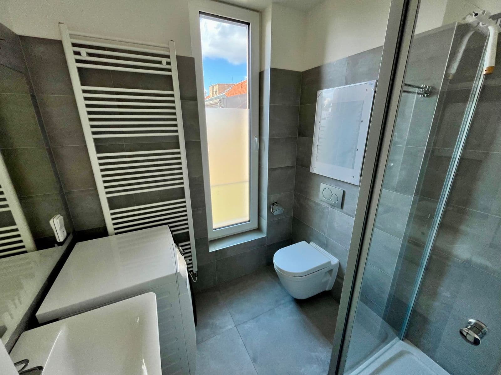 Prenájom bytu 2-izbový 37 m², Třebohostická, Praha, Praha Prenájom bytu 2-izbový 37 m², Třebohostická, Praha, Praha