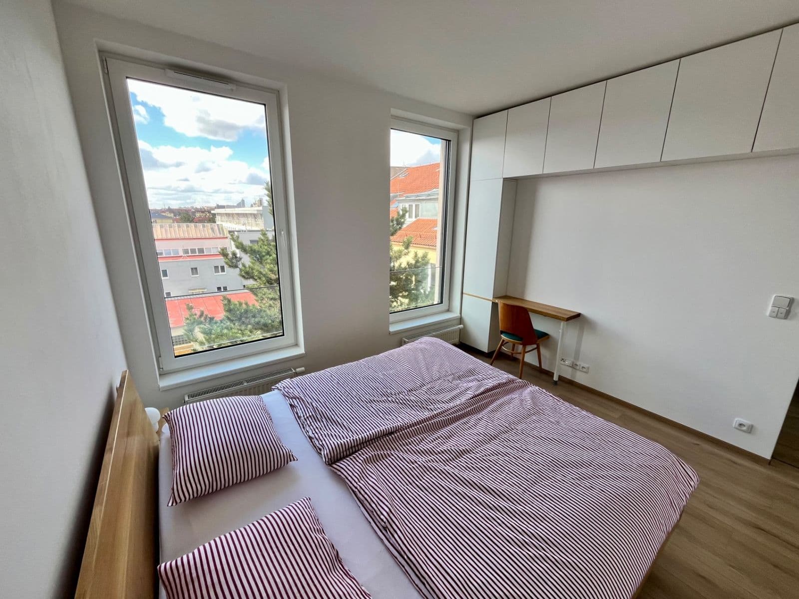 Prenájom bytu 2-izbový 37 m², Třebohostická, Praha, Praha Prenájom bytu 2-izbový 37 m², Třebohostická, Praha, Praha