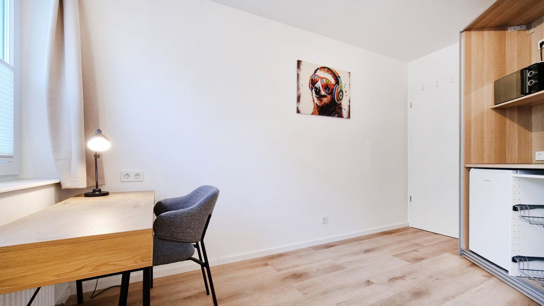 Prenájom bytu 4-izbový 80 m², Leystraße 42, Wien, Viedeň Prenájom bytu 4-izbový 80 m², Leystraße 42, Wien, Viedeň