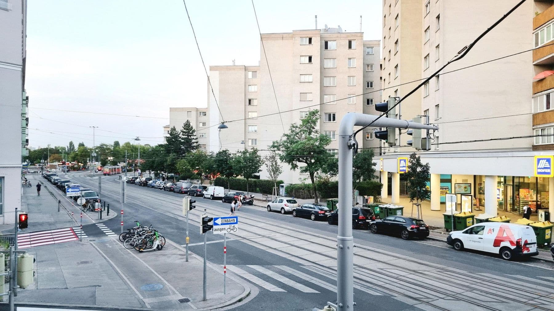 Prenájom bytu 4-izbový 80 m², Leystraße 42, Wien, Viedeň Prenájom bytu 4-izbový 80 m², Leystraße 42, Wien, Viedeň