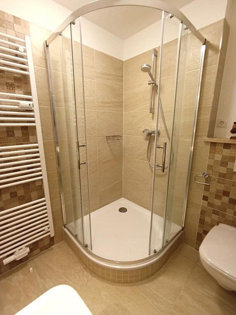 Prenájom bytu 3-izbový 59 m², Kiel, Šlezvicko-Holštajnsko Prenájom bytu 3-izbový 59 m², Kiel, Šlezvicko-Holštajnsko