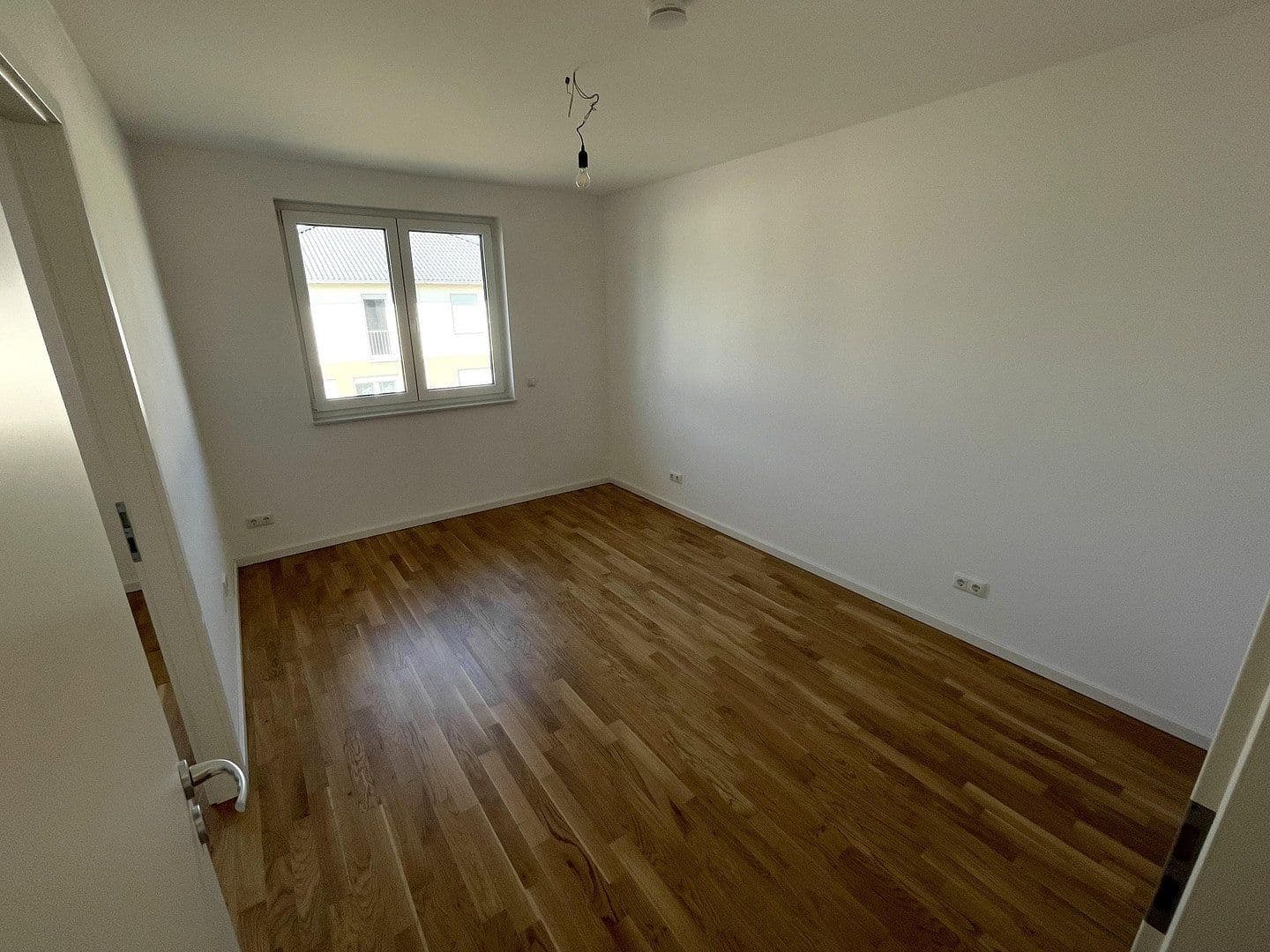 Prenájom domu 140 m², pozemek 400 m², Schöneiche bei Berlin, Brandenbursko Prenájom domu 140 m², pozemek 400 m², Schöneiche bei Berlin, Brandenbursko