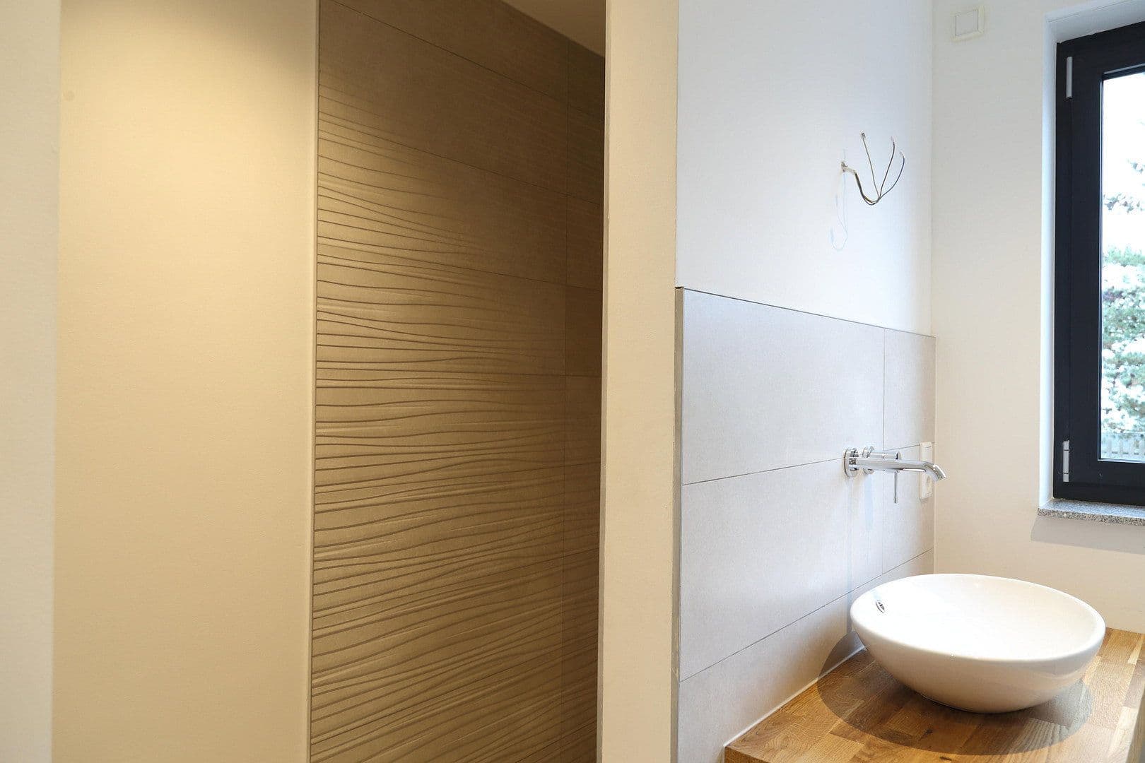 Prenájom domu 205 m², pozemek 311 m², Meerbusch, Severné Porýnie - Westfálsko Prenájom domu 205 m², pozemek 311 m², Meerbusch, Severné Porýnie - Westfálsko