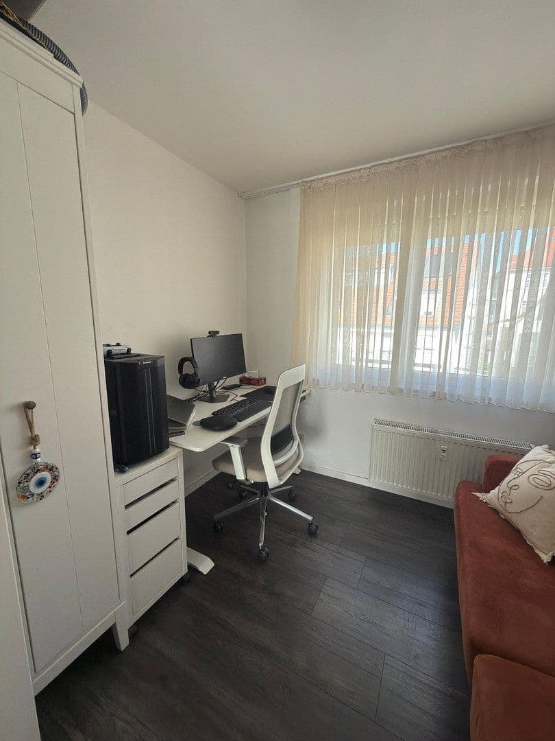 Prenájom bytu 3-izbový 74 m², Schwieberdingen, Bádensko-Wurttembersko Prenájom bytu 3-izbový 74 m², Schwieberdingen, Bádensko-Wurttembersko