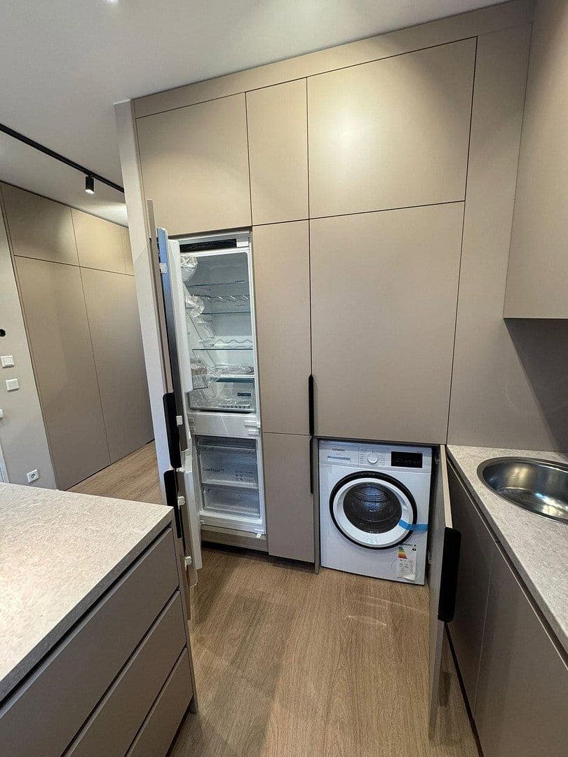 Prenájom bytu 2-izbový 50 m², Gotha-Allee 36, Berlin, Berlín Prenájom bytu 2-izbový 50 m², Gotha-Allee 36, Berlin, Berlín