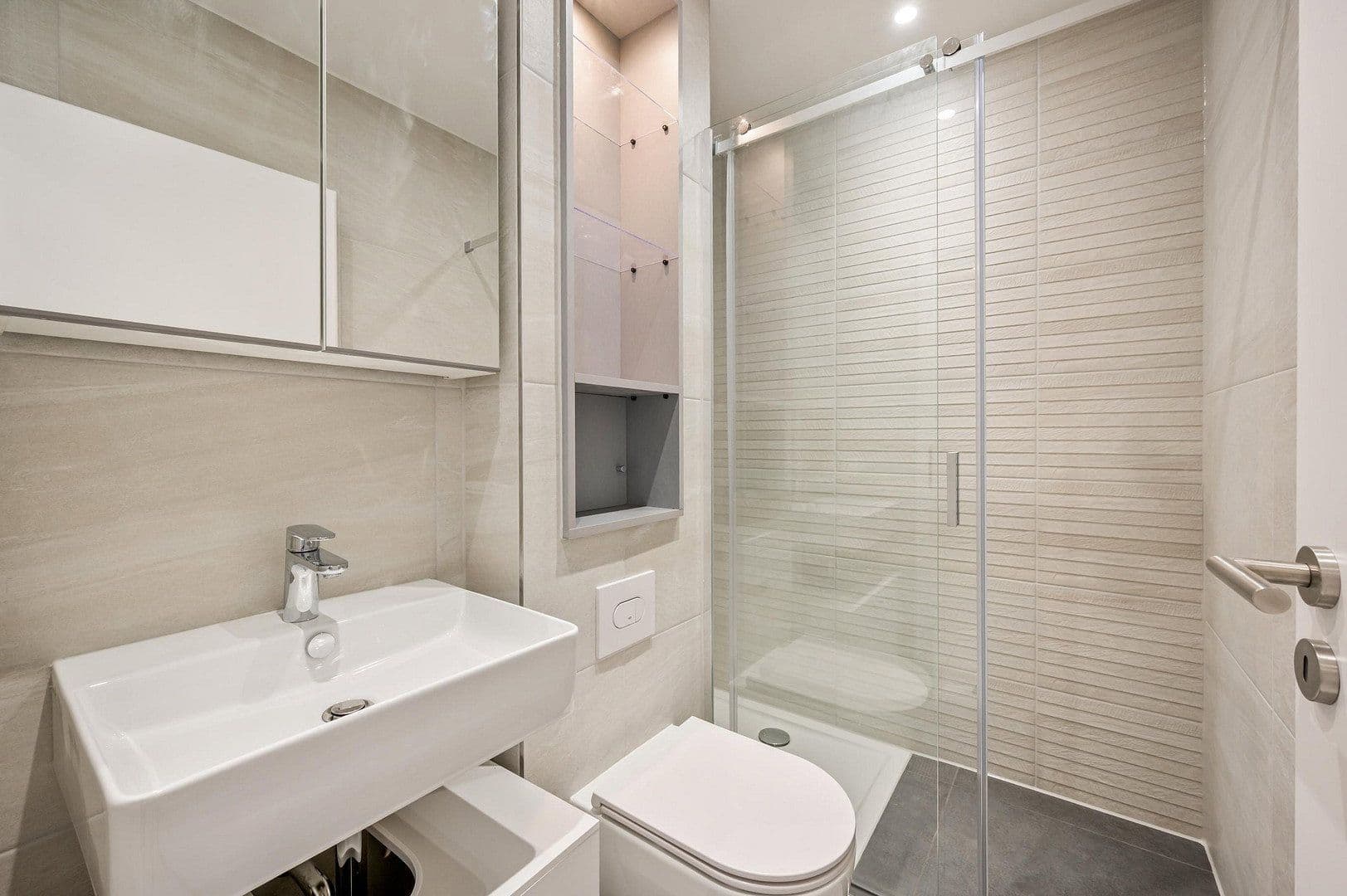 Predaj bytu 2-izbový 43 m², Coventrystraße 57, Frankfurt am Main, Hesensko Predaj bytu 2-izbový 43 m², Coventrystraße 57, Frankfurt am Main, Hesensko