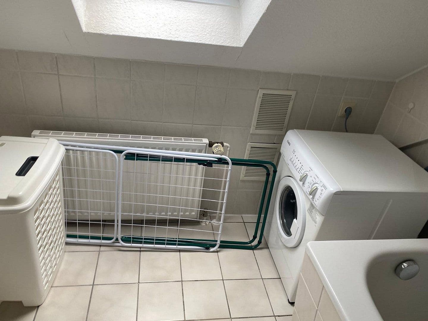 Prenájom bytu 2-izbový 35 m², Kirchgasse 51, Wiesbaden, Hesensko Prenájom bytu 2-izbový 35 m², Kirchgasse 51, Wiesbaden, Hesensko