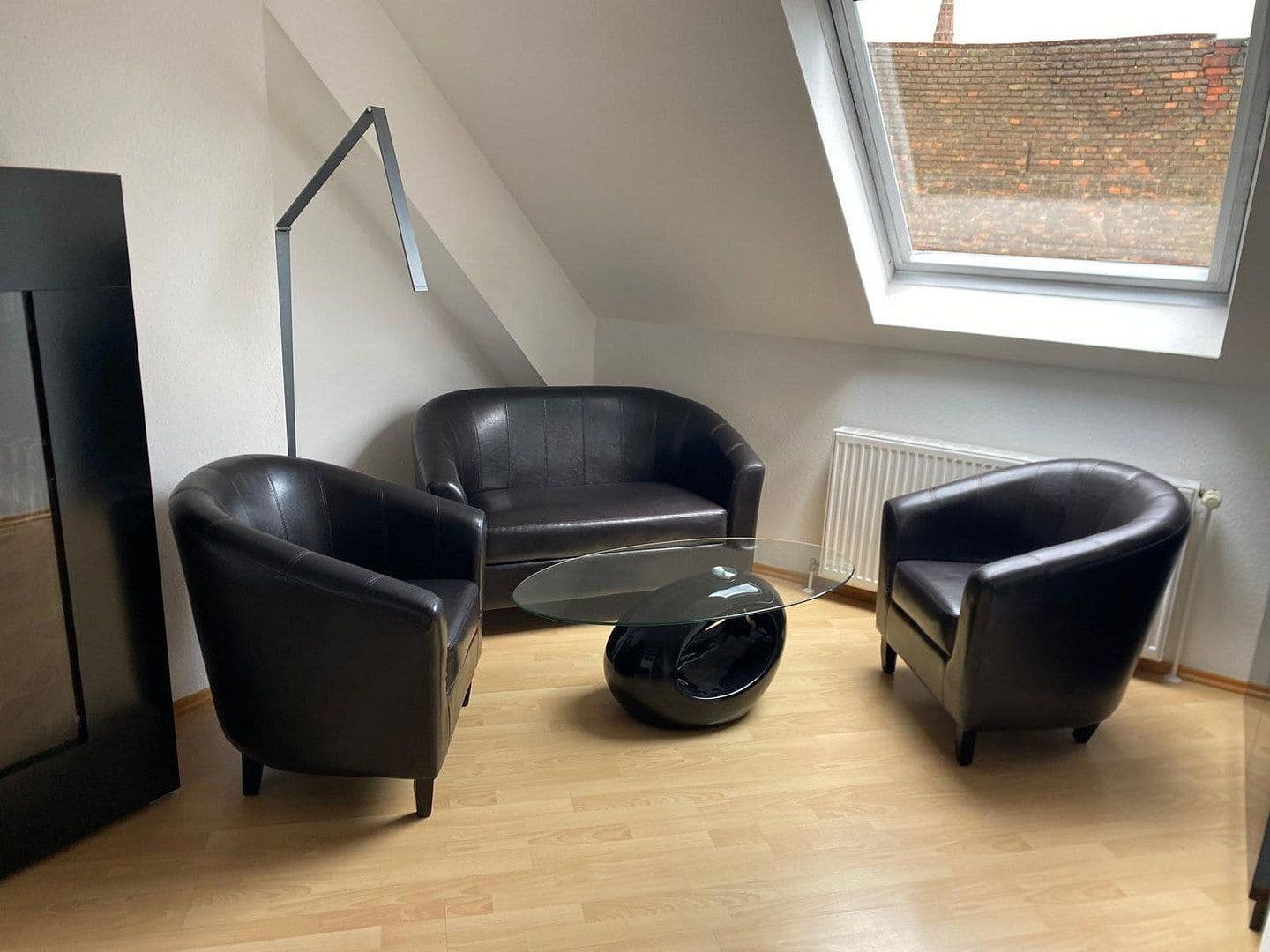 Prenájom bytu 2-izbový 35 m², Kirchgasse 51, Wiesbaden, Hesensko Prenájom bytu 2-izbový 35 m², Kirchgasse 51, Wiesbaden, Hesensko